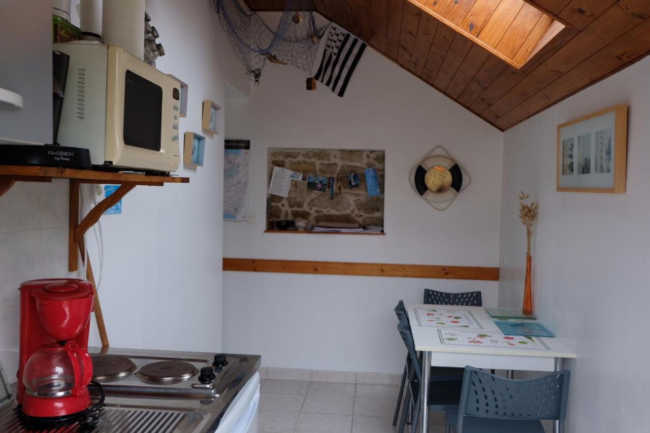 Bed and Breakfast Au Jardin De Creachavel Cléder Exterior foto